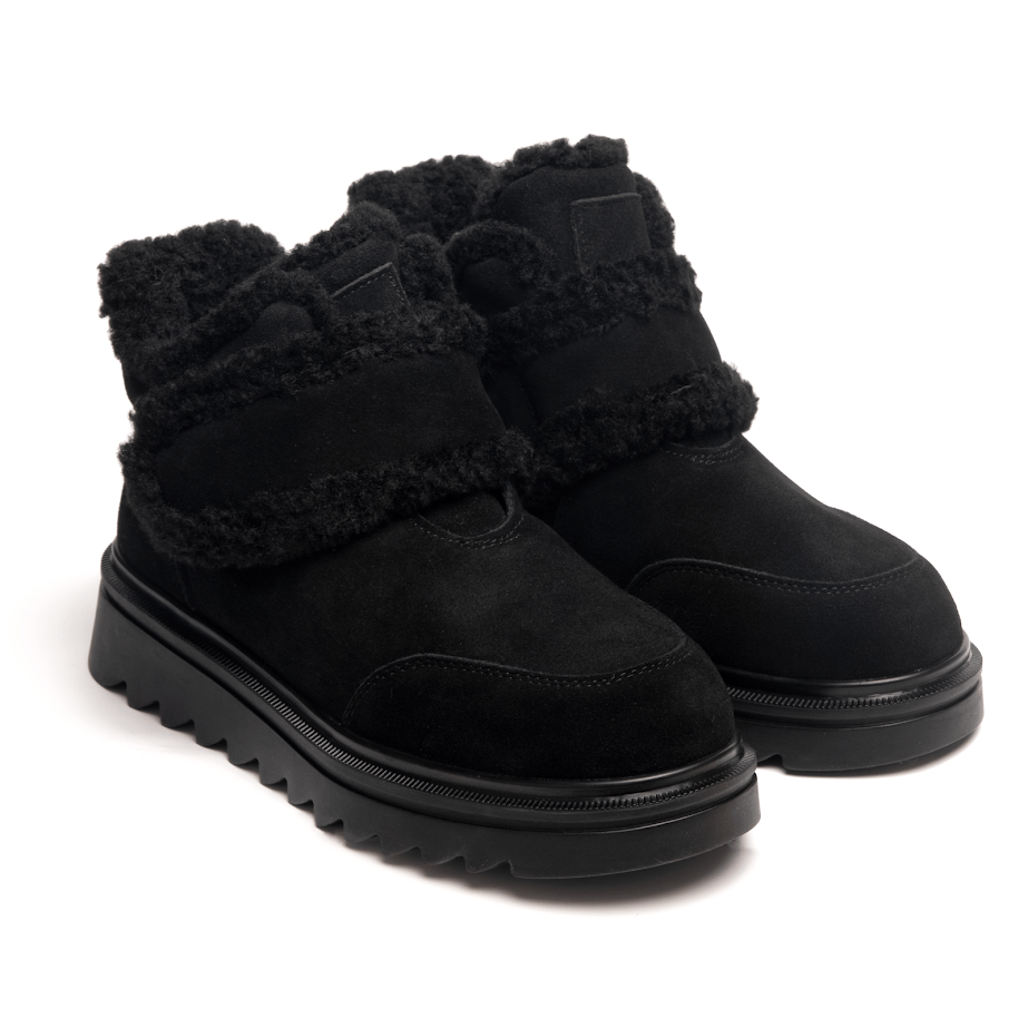 Чорні зимові черевики