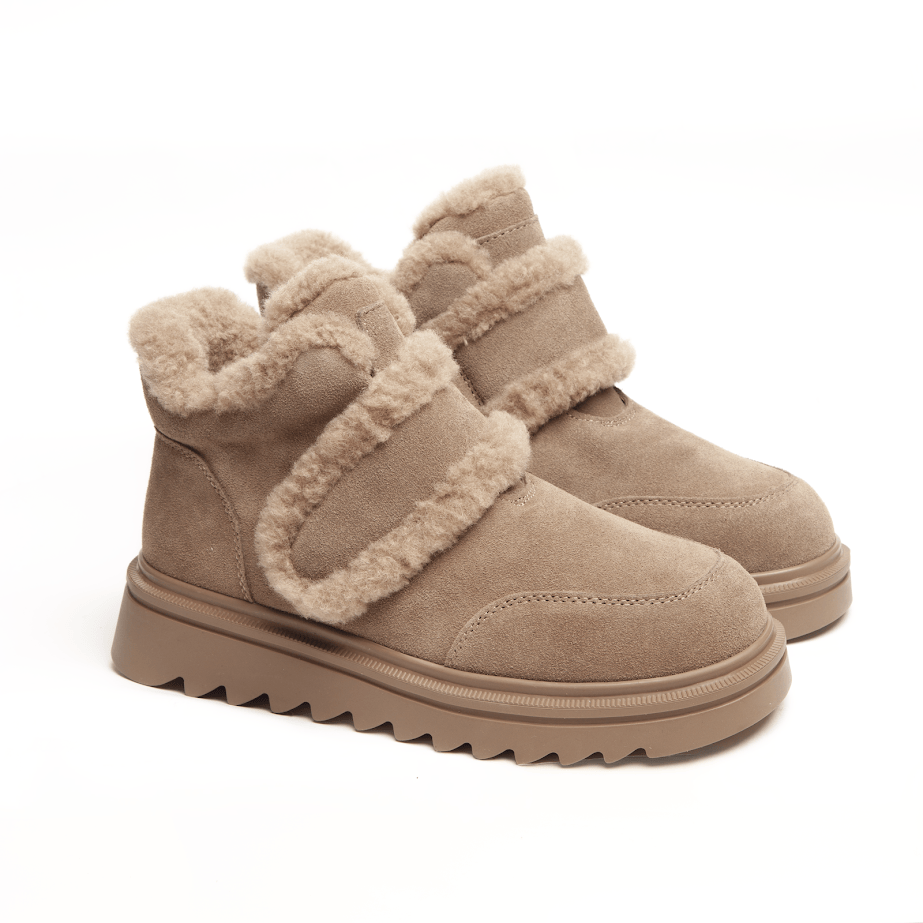 Бежеві зимові черевики