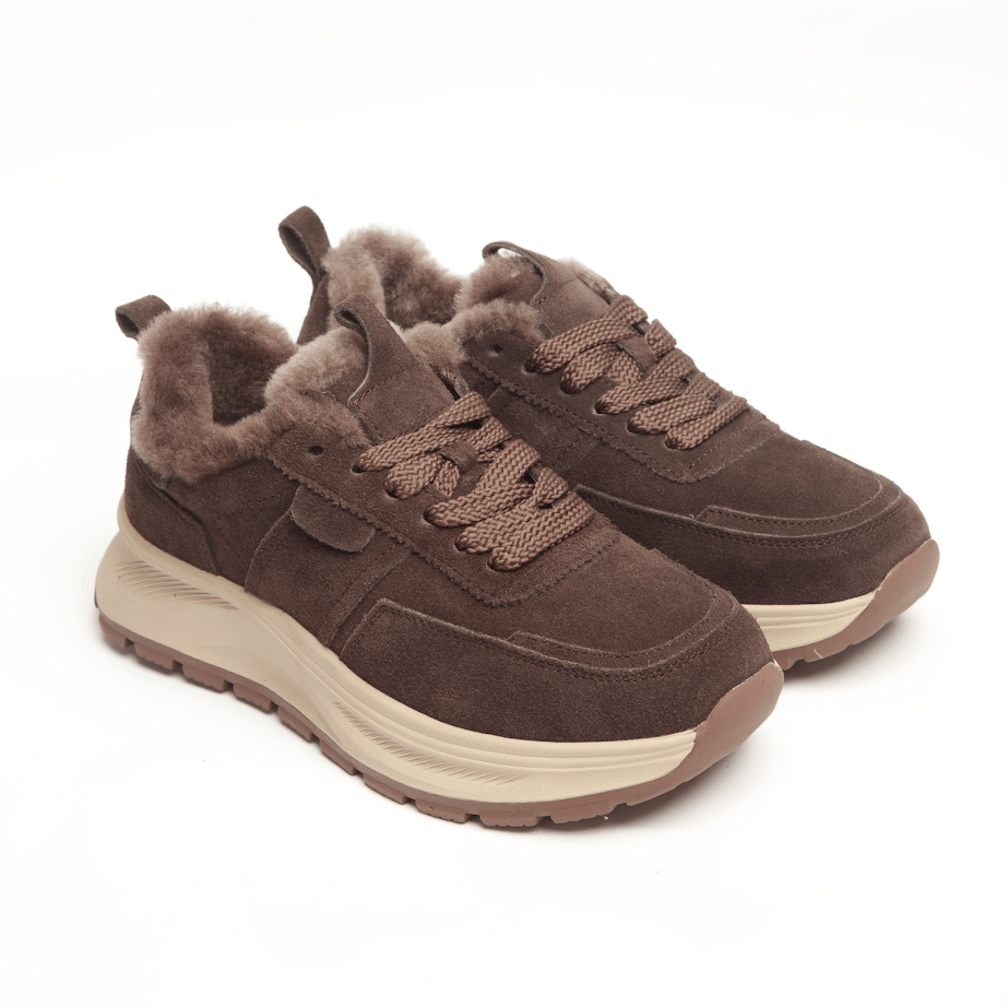 Шоколадного кольору зимові кросівки