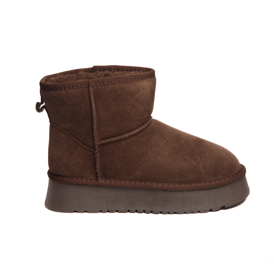 Угги шоколадного кольору середньої посадки