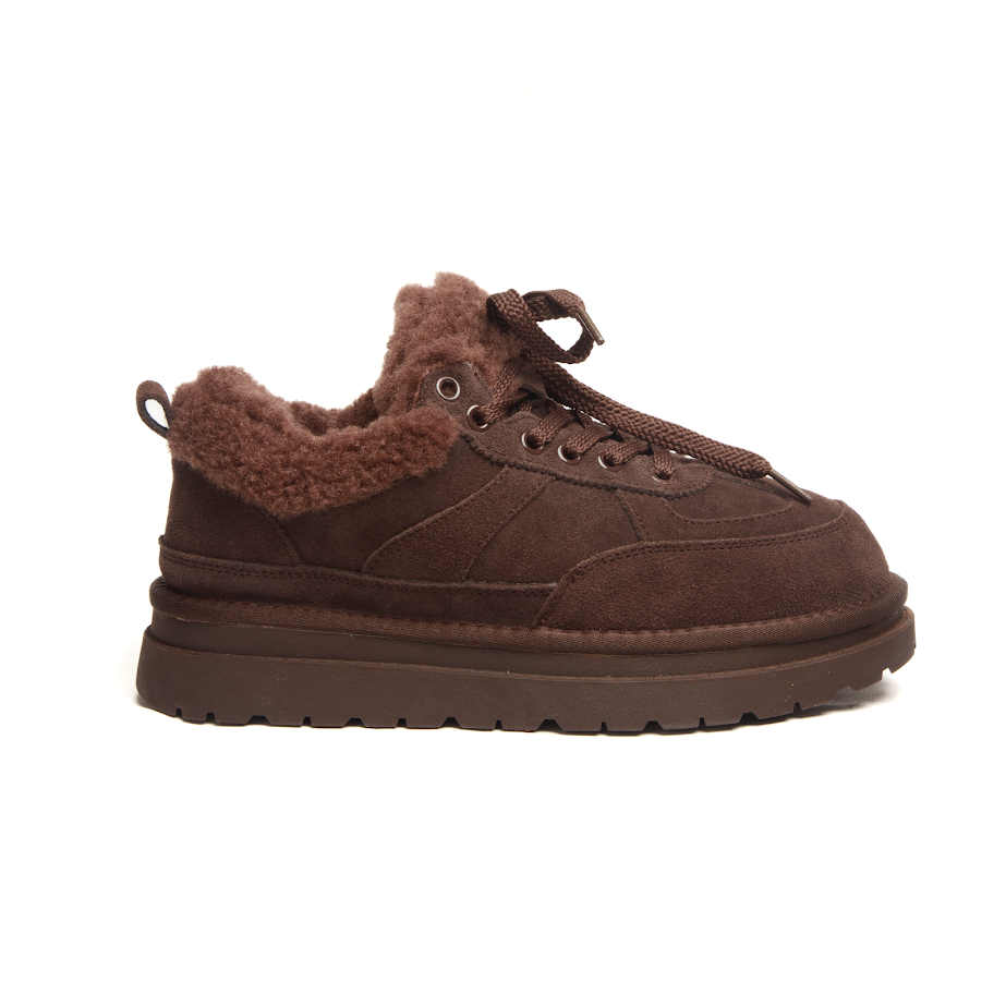 Замшеві кросівки в шоколадному кольорі