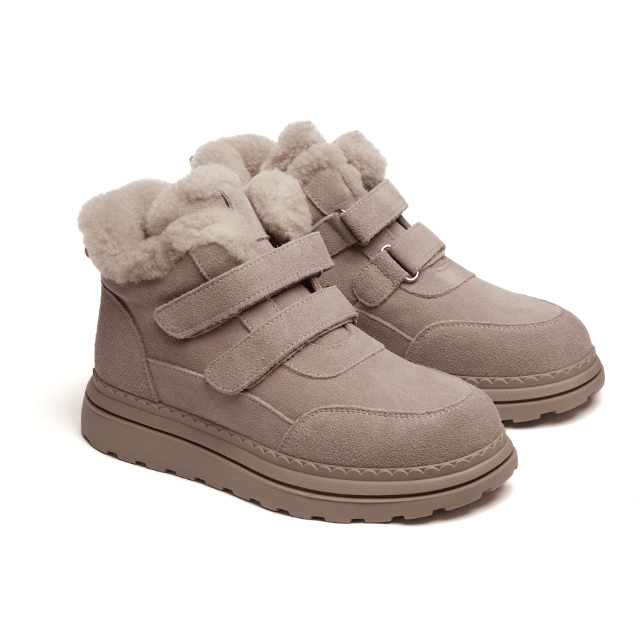 Бежеві замшеві черевики з замші