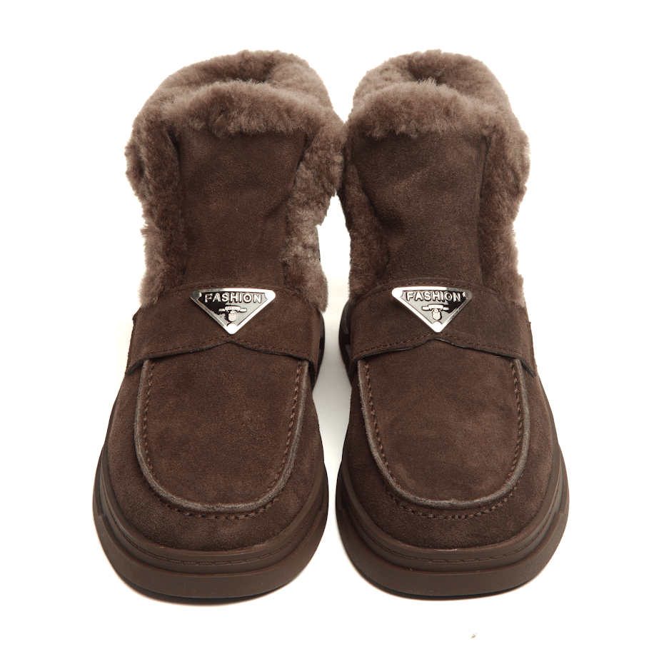 Жіночі зимові черевики в шоколадному кольорі