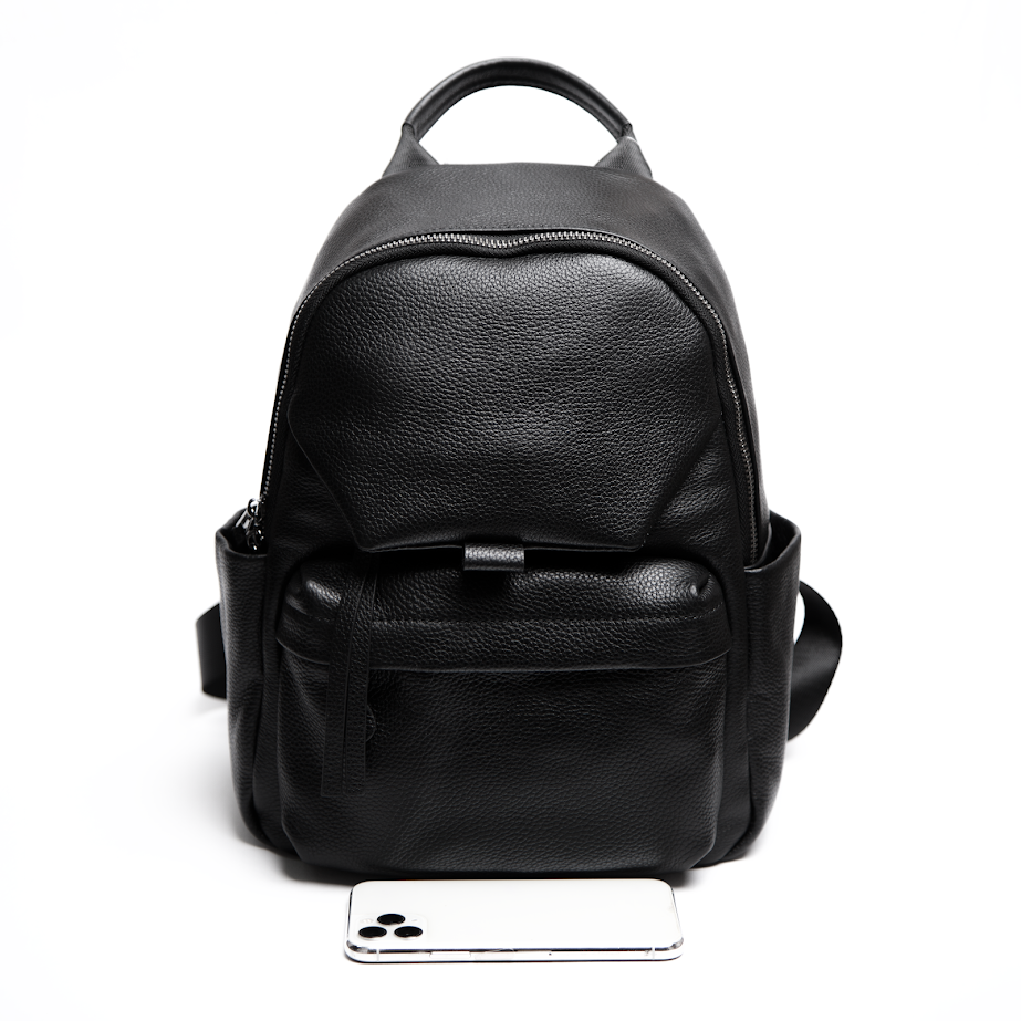 Рюкзак зі Шкіри Чорний з М’якою Фактурою